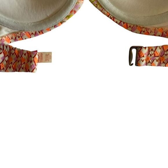 Victoria’s Secret Swim Top Hook Back Closure Orange Purple Green Paisley 32D - Picture 8 of 10